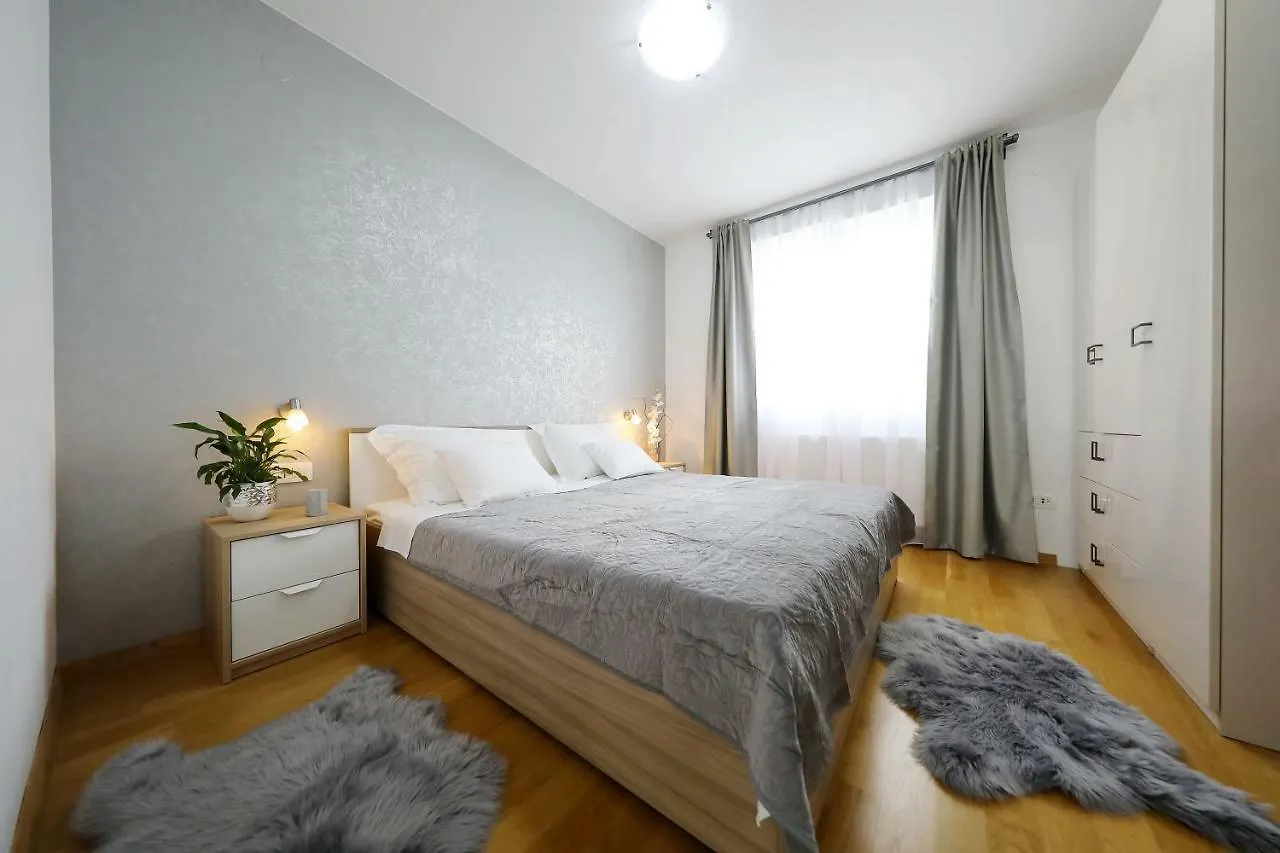 Villa Immortelle With Pool And Sea View Rovanjska 0*,